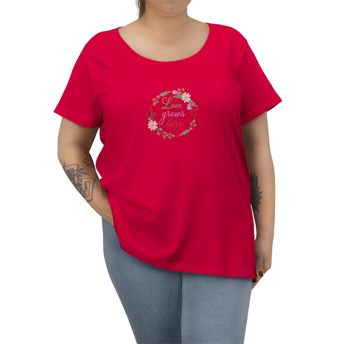 Love Grows Here Women's Curvy Tee