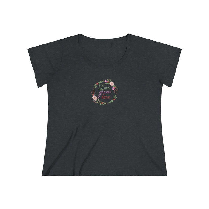 Love Grows Here Women's Curvy Tee