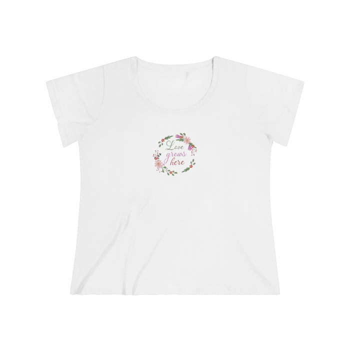 Love Grows Here Women's Curvy Tee